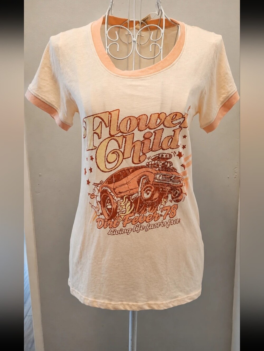 Spell With Love Flower Child Dirt Fever 78 Graphic Tee XXS NWT
